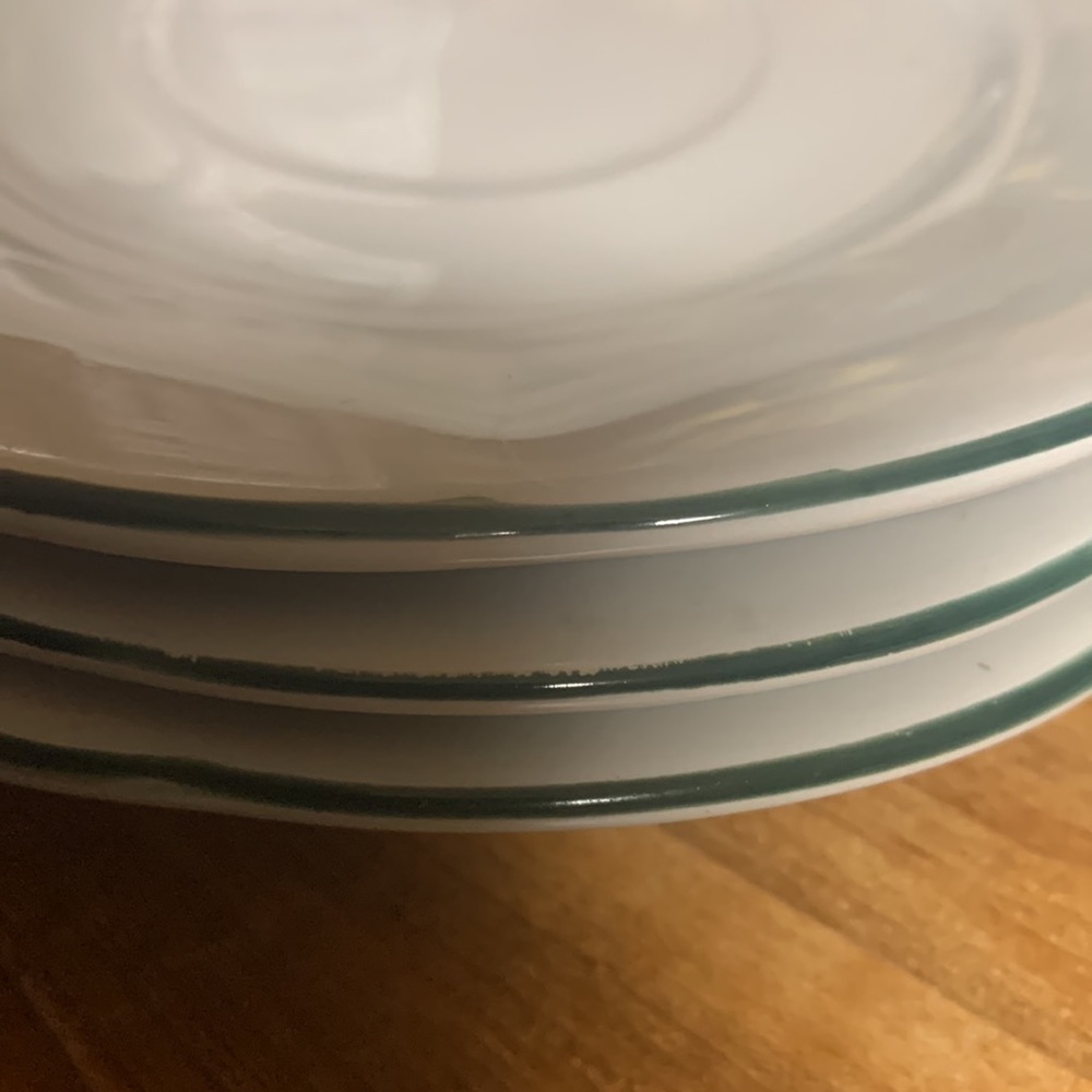 Stoneware “Georgia” saucer